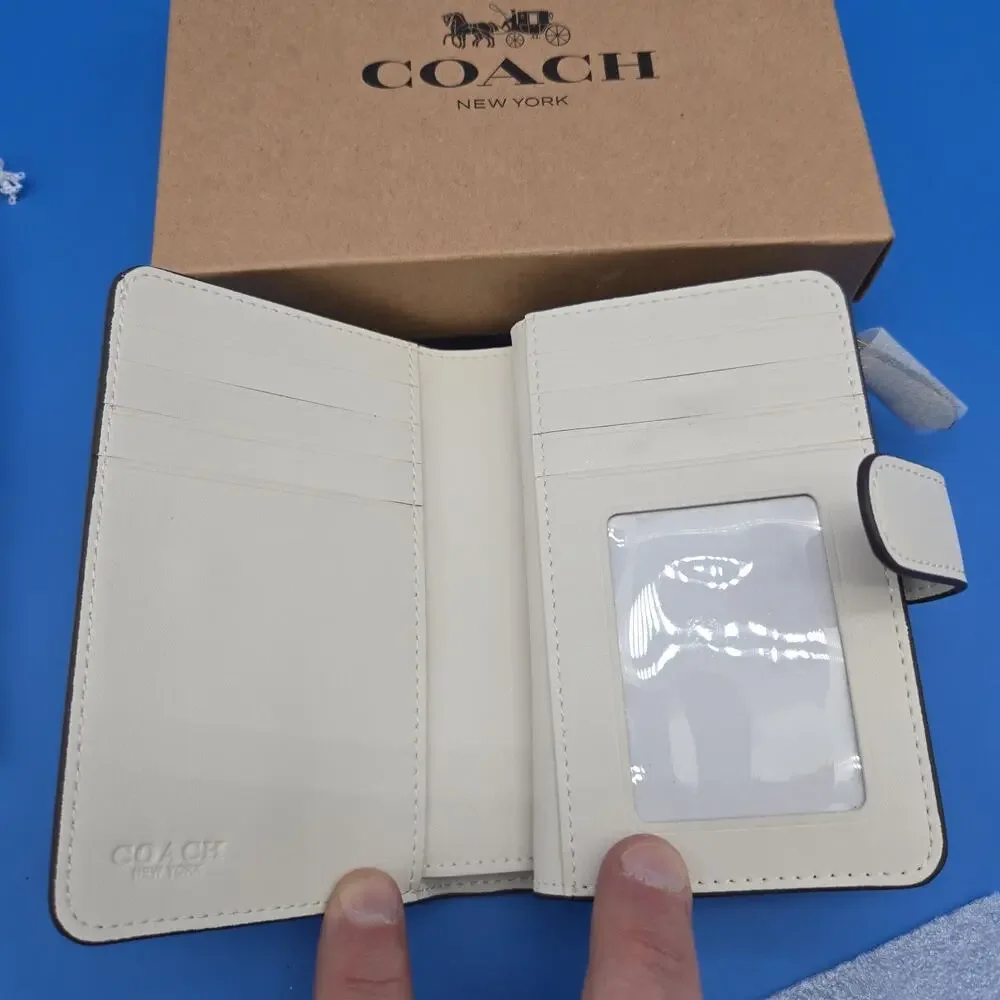 Coach Floral Zip Around Wallet Cream Multi Box Dust Bag New W/ Box
